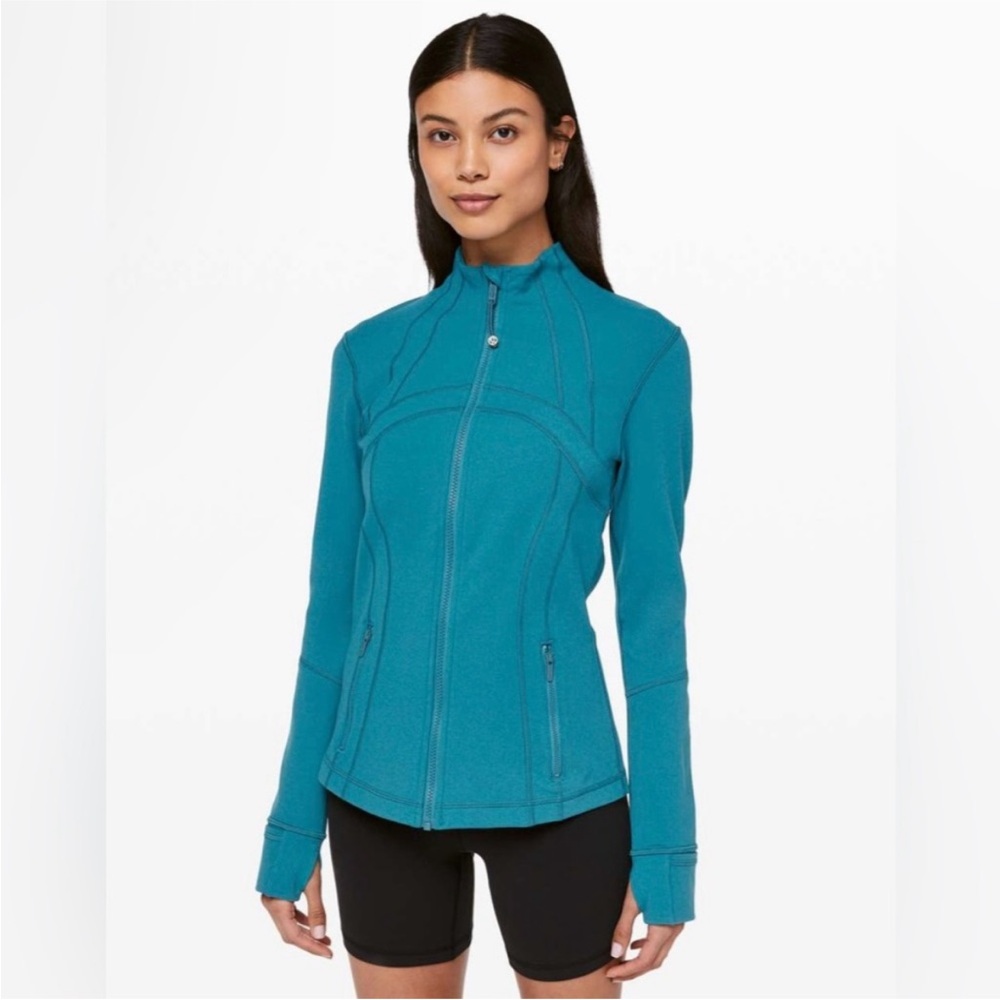 Lululemon Define Jacket in Cyprus | Size 8